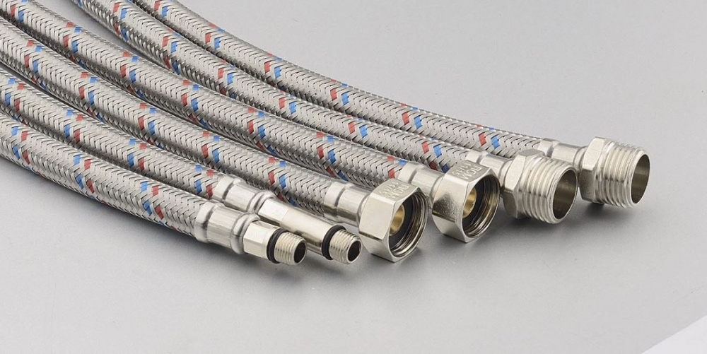 Подводка для воды ПСМ-Профсан PS-FM60 1/2" г/ш 60 см