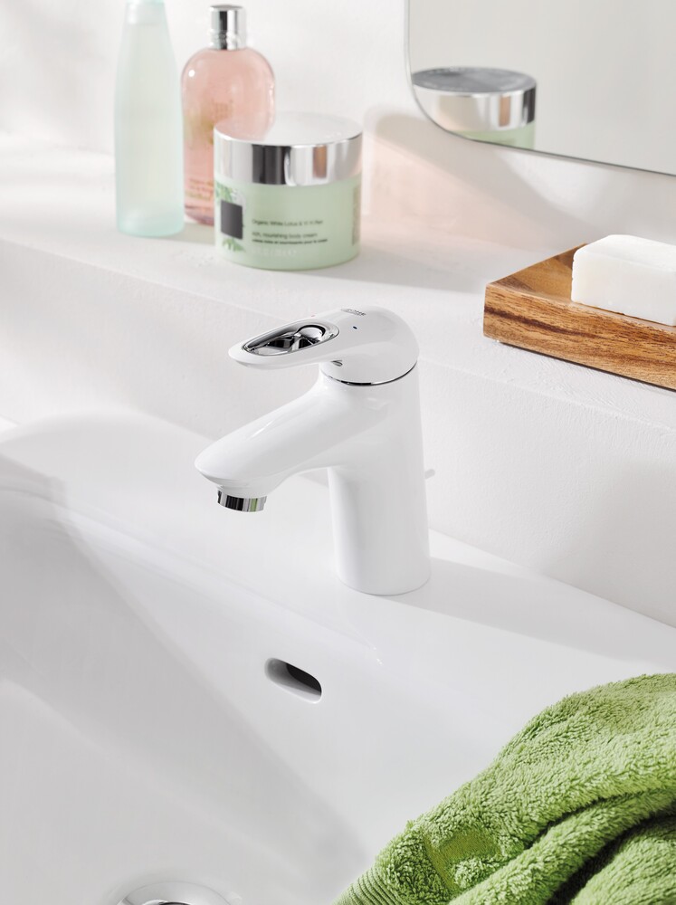 Смеситель для раковины Grohe Eurostyle 33558LS3 белый